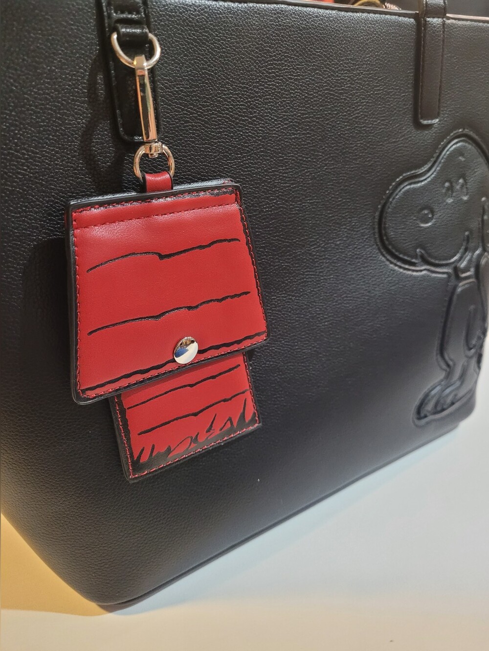 Peanuts Snoooy And Woodstock Tote Bag By Danielle Nicole New - Picture 4 of 8